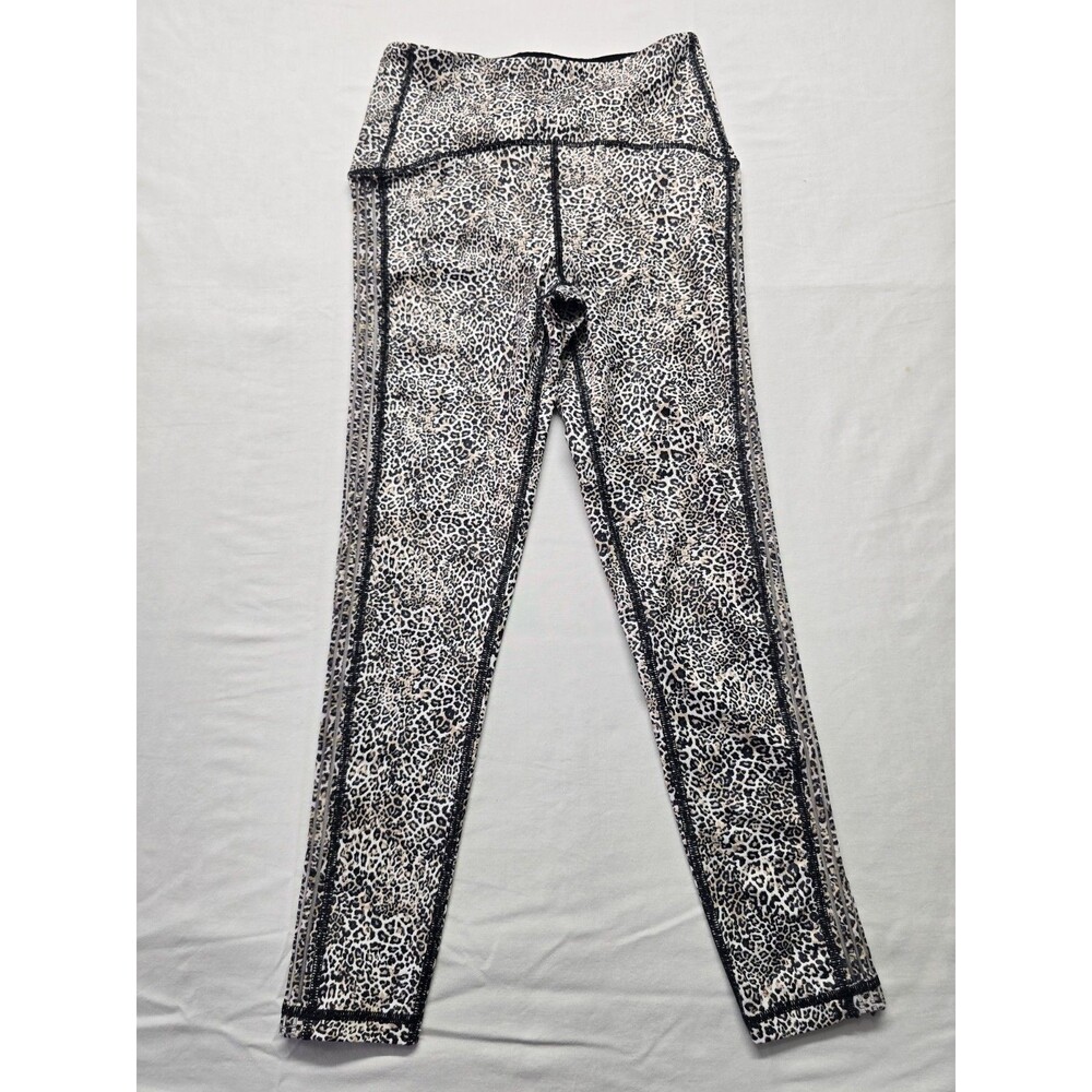 Victoria Sport Knockout Capri Leggings Womens S Leopard Print Athletic Stretch